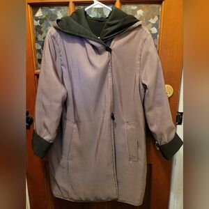 Reversible Vintage MYCRA PAC Hooded Rain Coat.  Like New